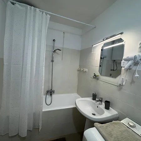 Apartment Omiska *