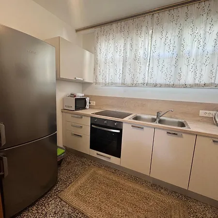 Omiska Apartment