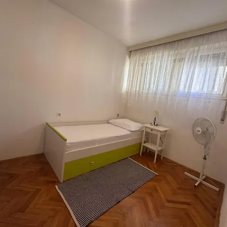 Apartment Omiska *